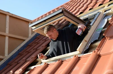 Pose de fenêtres de toit Velux à Mauves